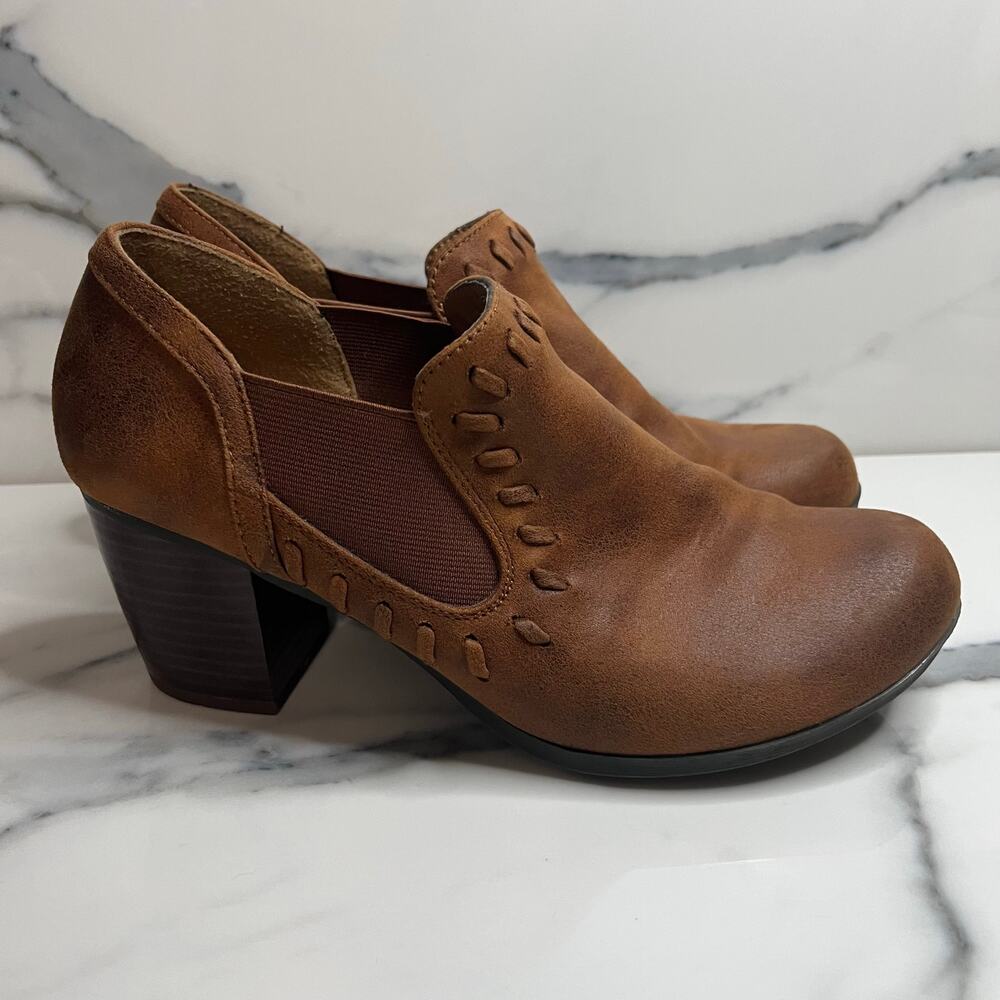 Sofft Women's Brown Vegan Leather Chunky Heel Festival Boho Mariel Boots Sz 9.5